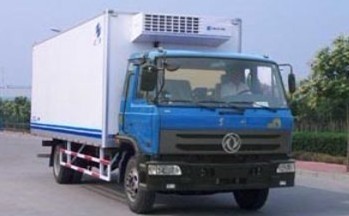 東風7.4米8噸冷藏車 廣州冷凍與清真食品運輸的專業解決方案